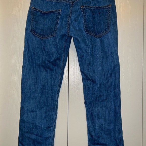 Current Elliott Boyfriend Cropped Jeans - Picture 3 of 8